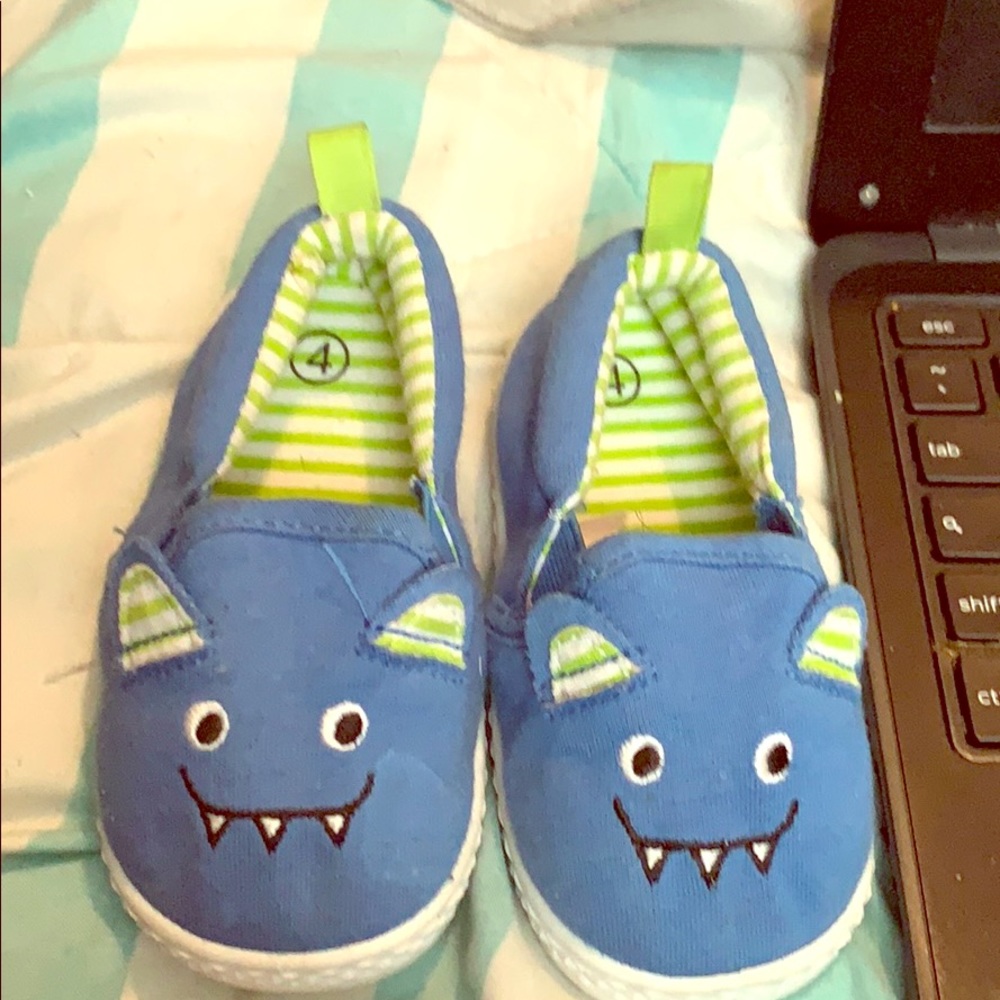 Boy Monster slip ons